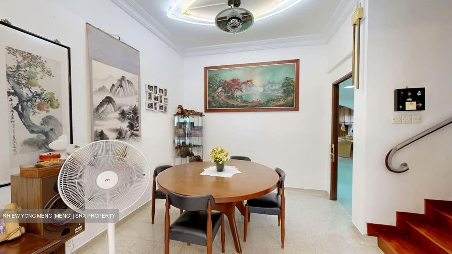 Charlton Park (D19), Terrace #573745821